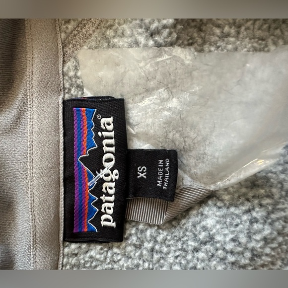 Gray Patagonia better sweater fleece - Picture 3 of 3